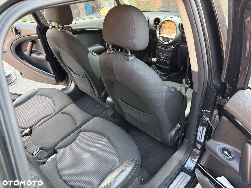 MINI Countryman Cooper D - 10