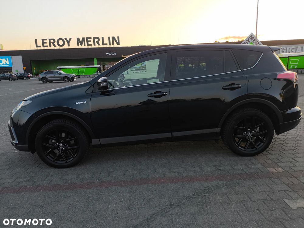 Toyota RAV4 - 4