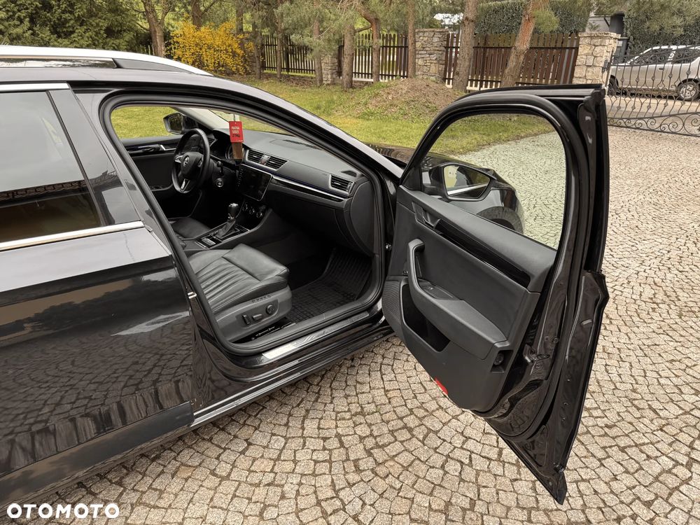 Skoda Superb 2.0 TDI SCR 4x4 L&K DSG - 10