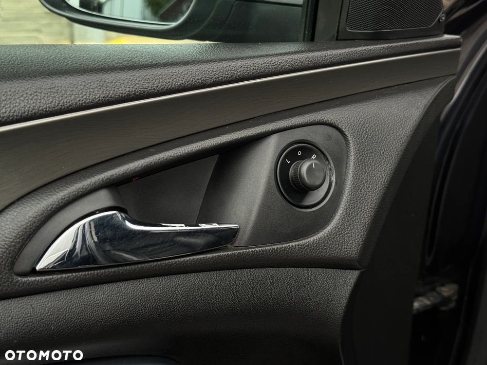 Opel Insignia 2.0 CDTI Cosmo - 35