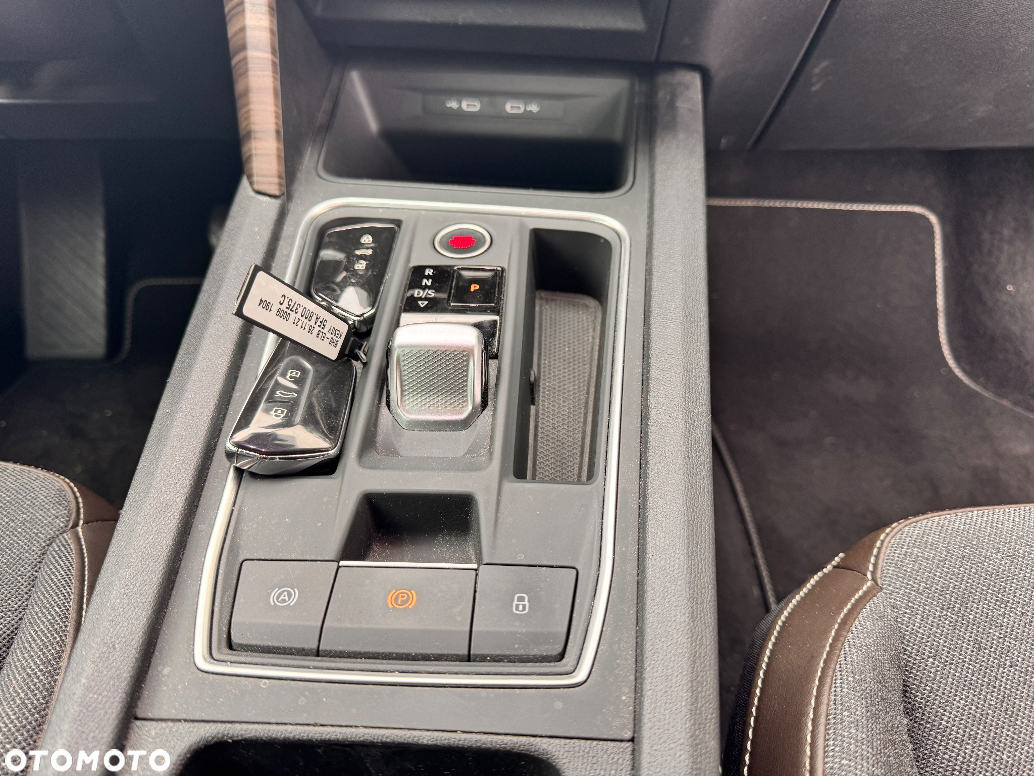 Seat Leon 2.0 TDI DPF DSG Xcellence - 20