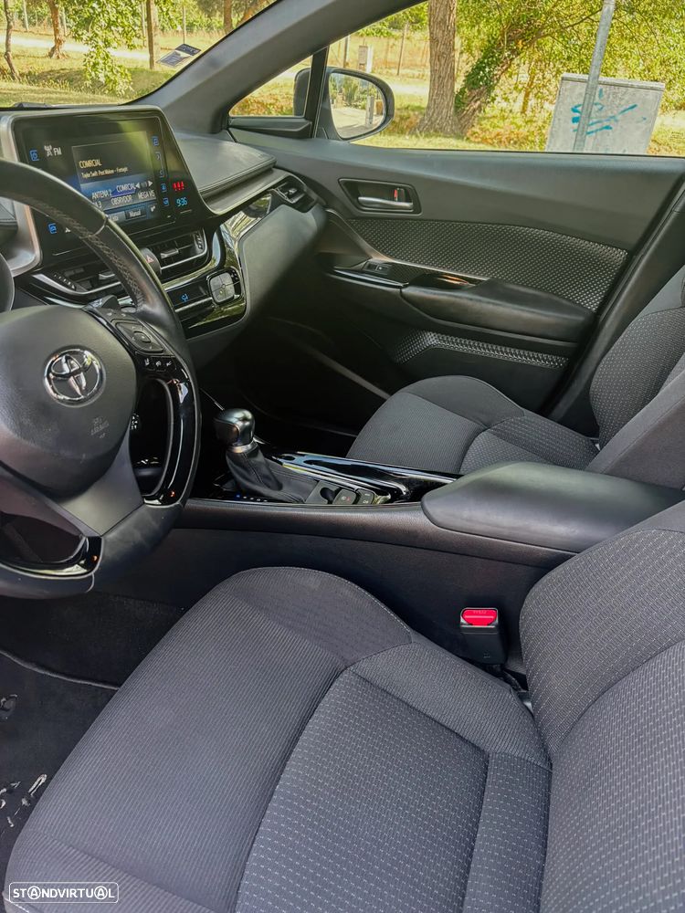 Toyota C-HR 1.8 HSD Comfort+P.Style - 18