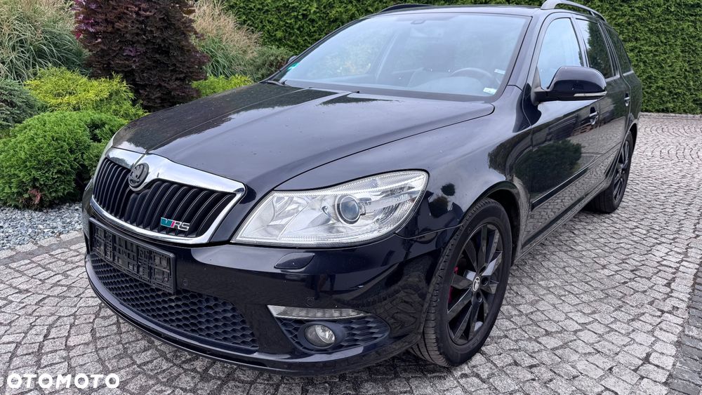 Skoda Octavia 2.0 TDI RS DSG - 1
