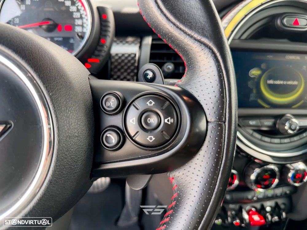 MINI 3 Portas John Cooper Works Auto Desportiva - 21