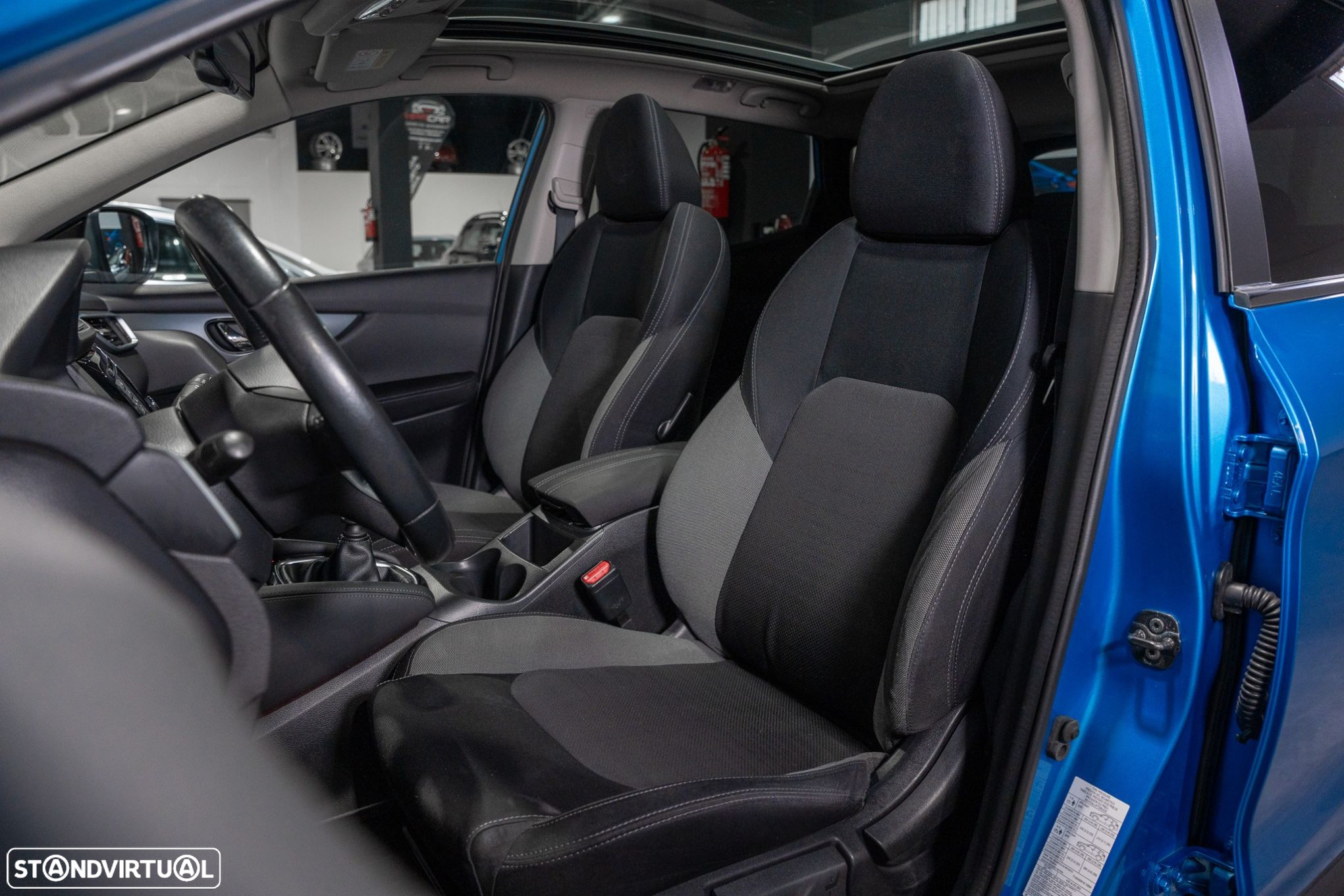 Nissan Qashqai 1.5 dCi 360 - 16