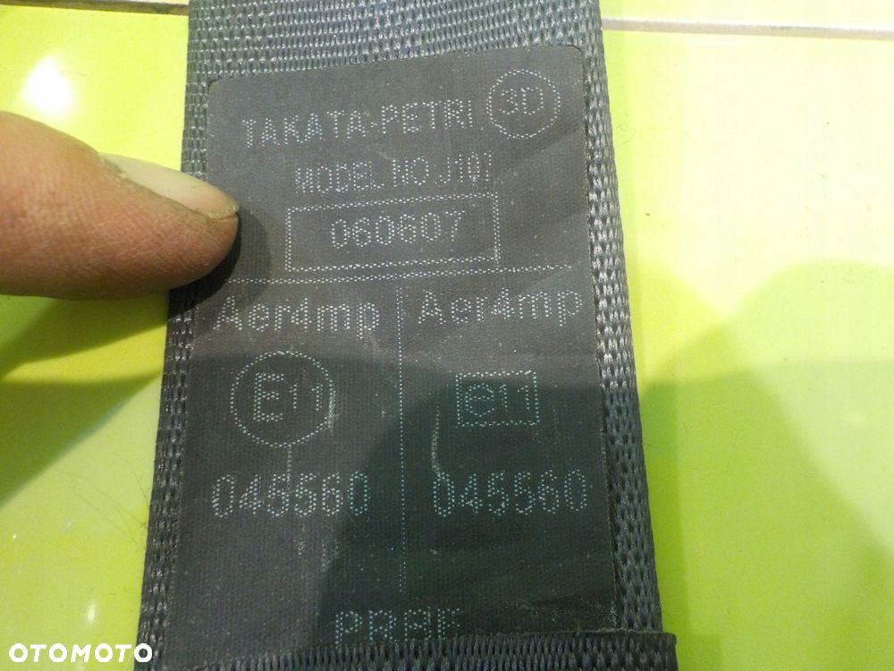 VOLVO V60 I S60 II 11r pas bezpieczenstwa prawy przod z napinaczem 86670002 - 6