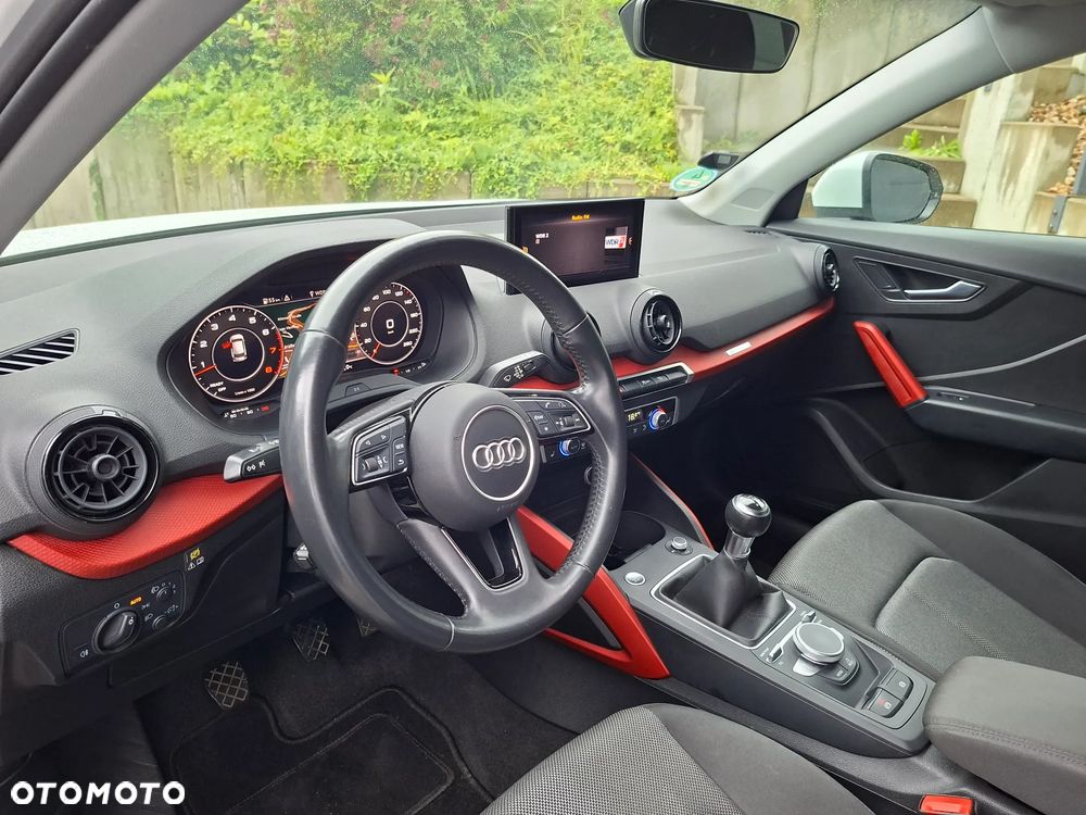 Audi Q2 - 5