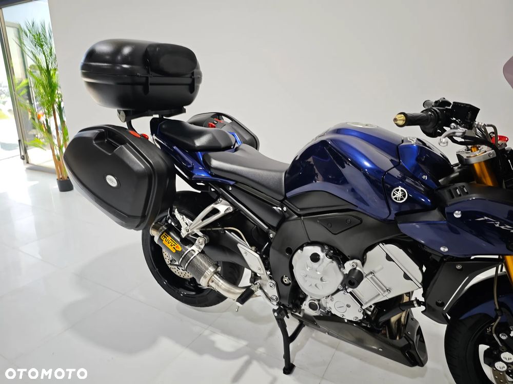 Yamaha FZ - 10