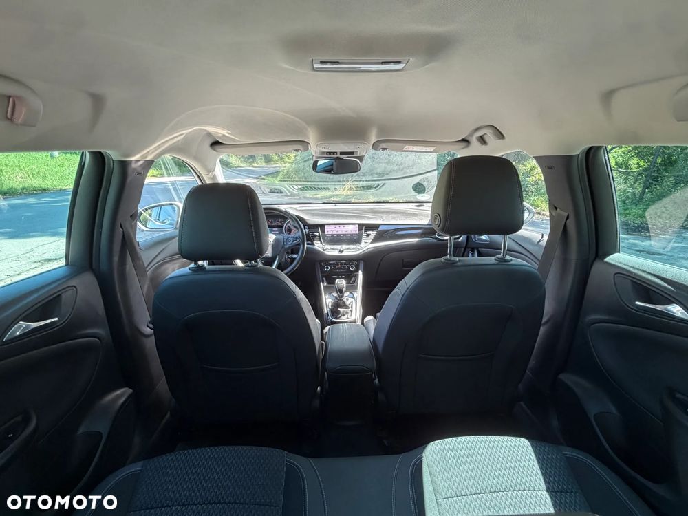 Opel Astra 1.6 CDTI Sport - 13