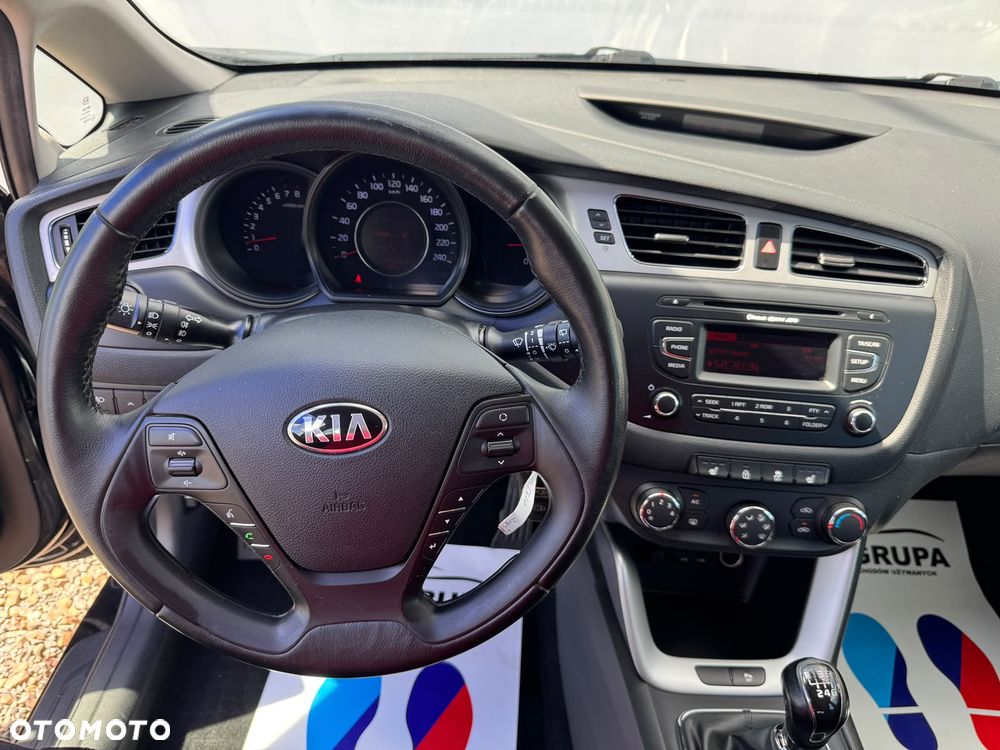 Kia Ceed 1.4 CVVT Attract plus - 20