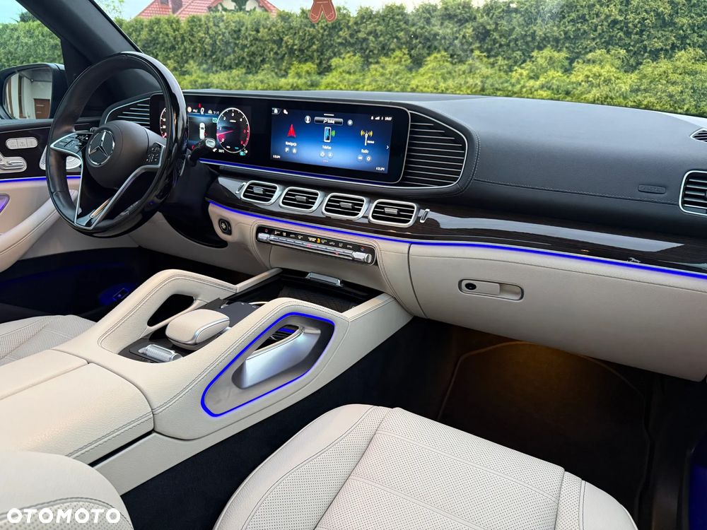 Mercedes-Benz GLE - 23