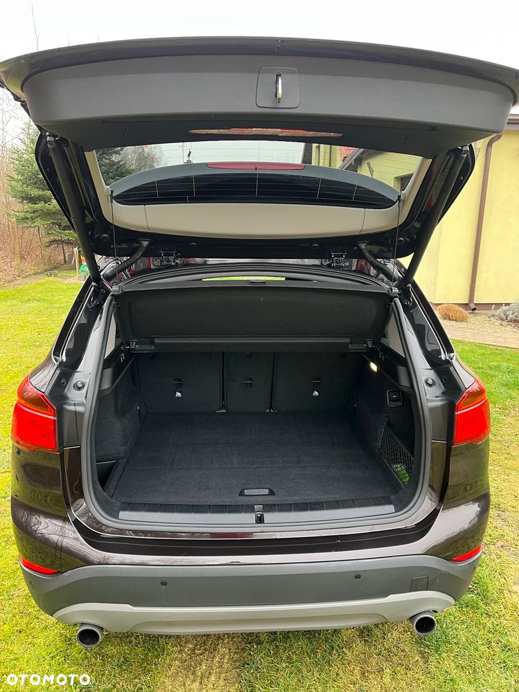 BMW X1 xDrive25d xLine - 15