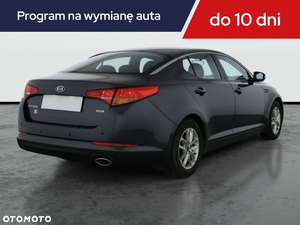 Kia Optima - 7