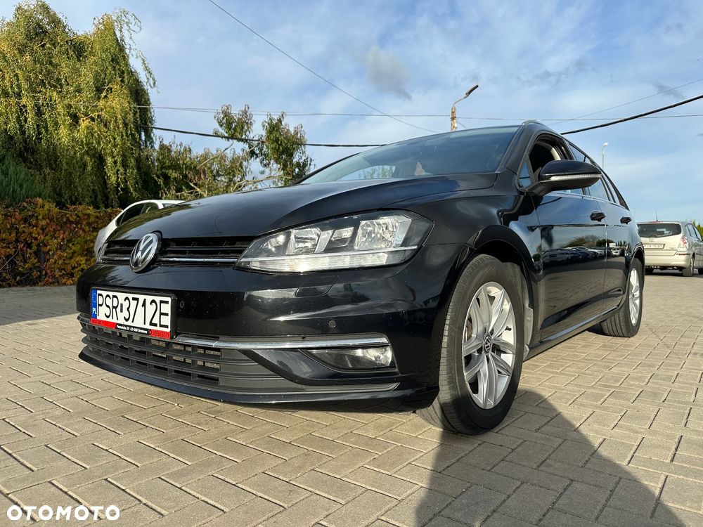 Volkswagen Golf - 30