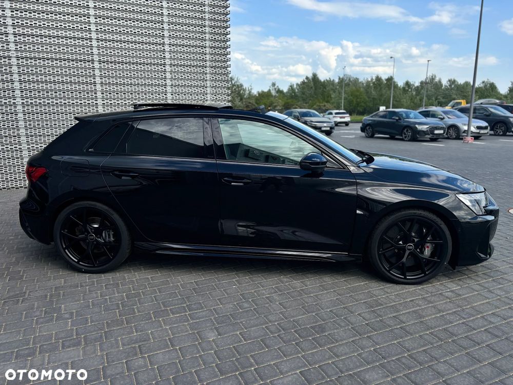 Audi RS3 Sportback - 2