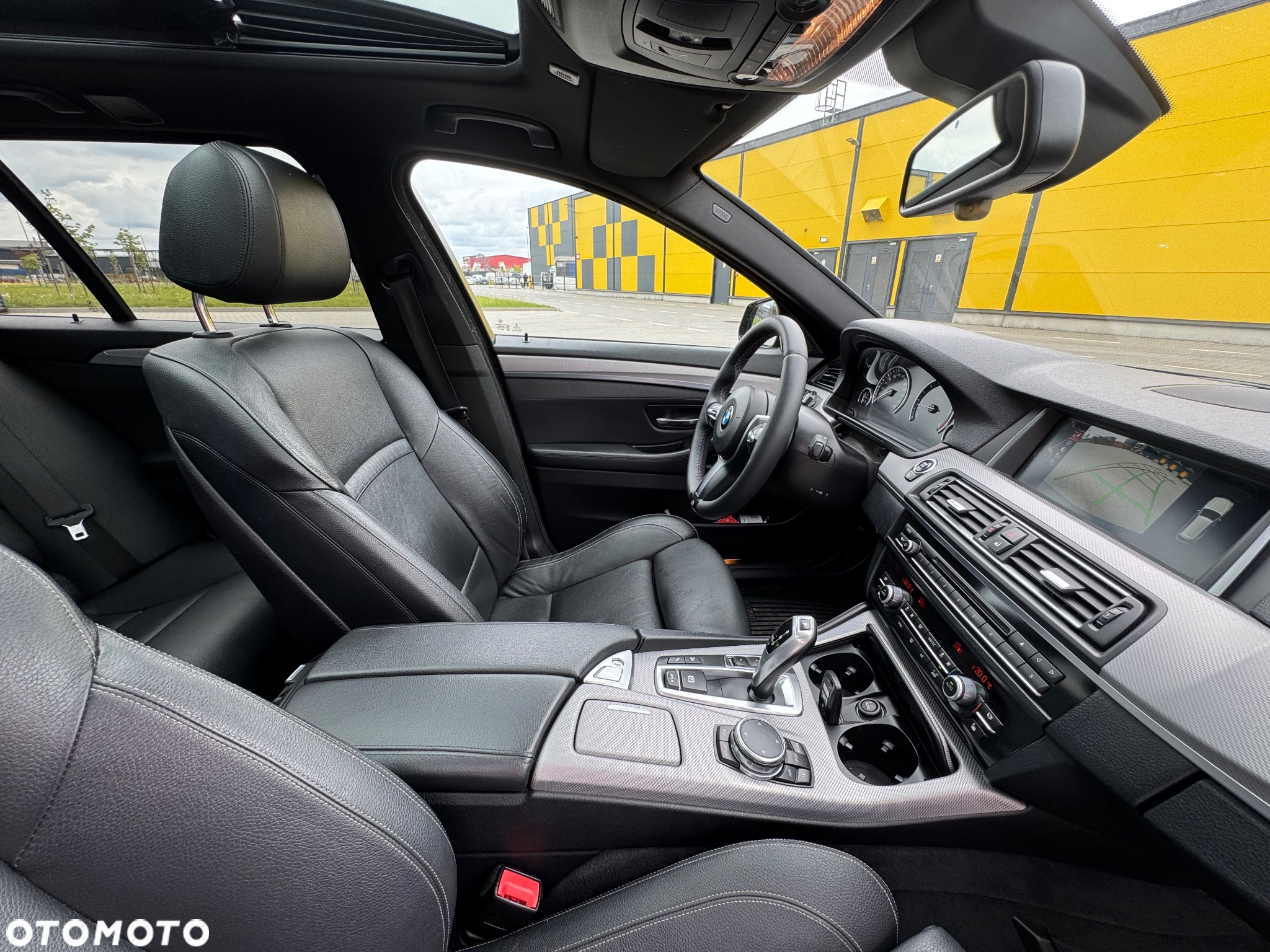 BMW Seria 5 520d xDrive - 6