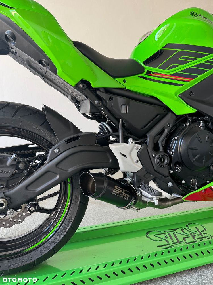 Kawasaki Ninja - 4