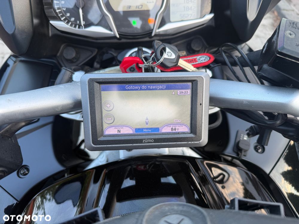 Yamaha FJR - 25