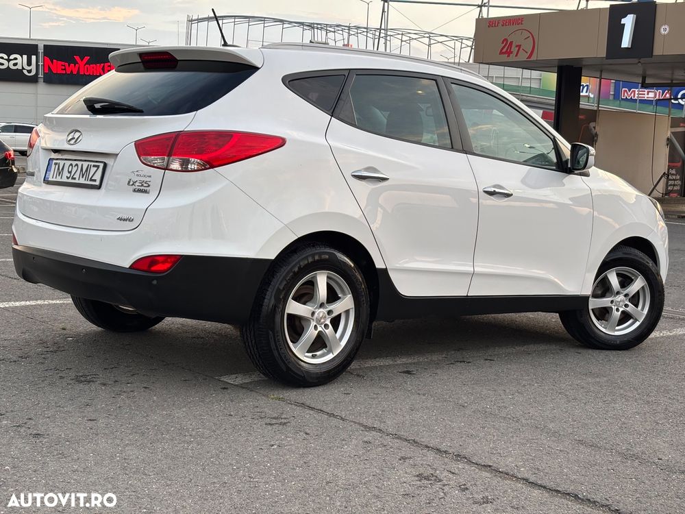 Hyundai ix35 2.0 CRDI 4WD Premium - 10