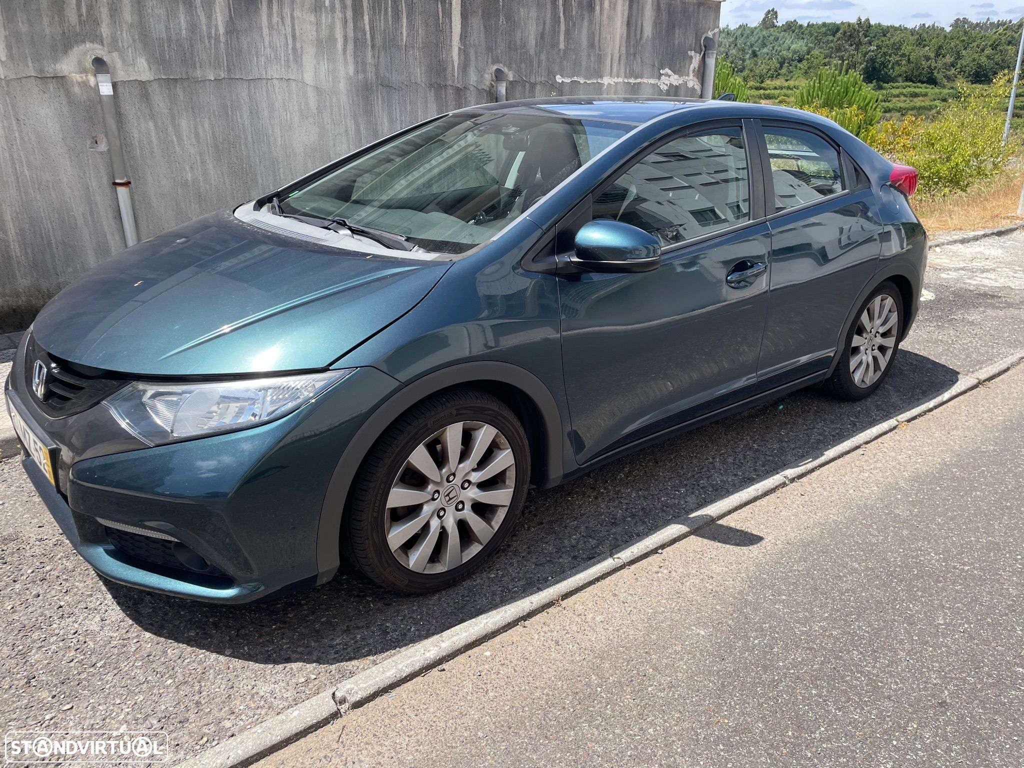 Honda Civic 1.4 i-VTEC Comfort - 1