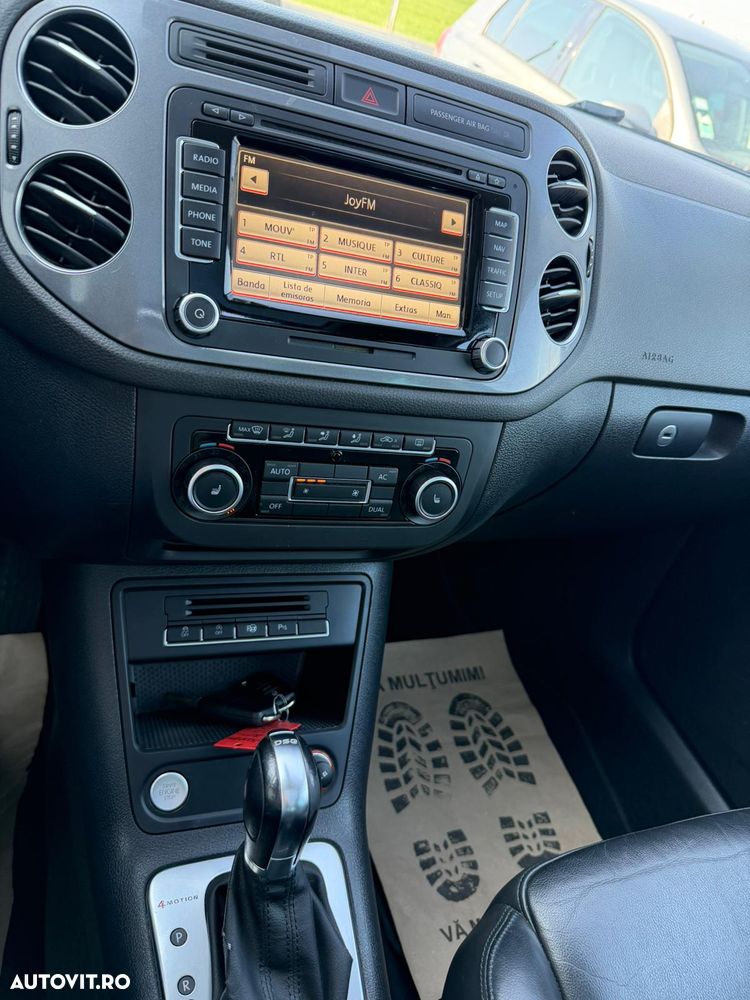 Volkswagen Tiguan 2.0 TDI DPF 4Motion BlueMotion Technology DSG Track & Field - 15