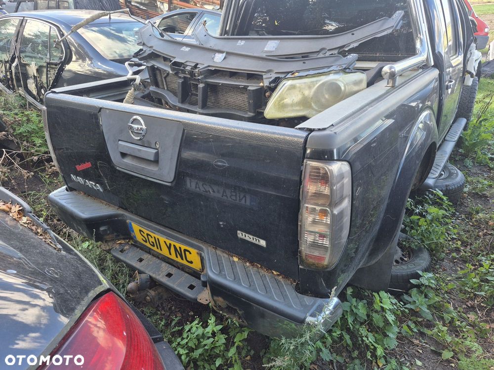 Paka zabudowa nissan navara d40 do poprawek - 1