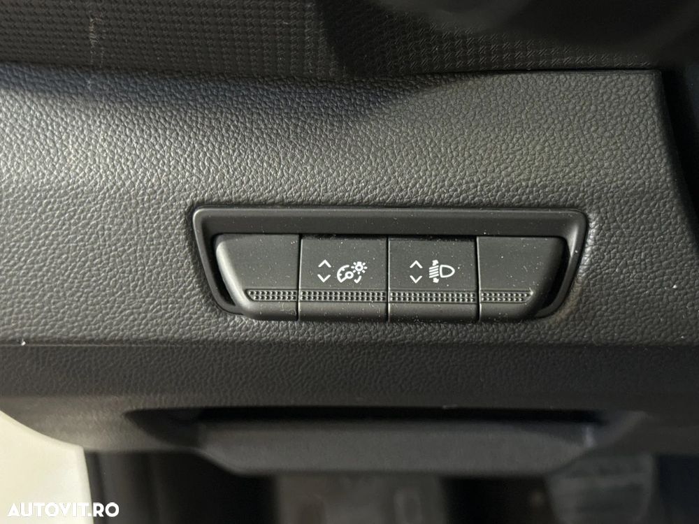 Renault Trafic - 16