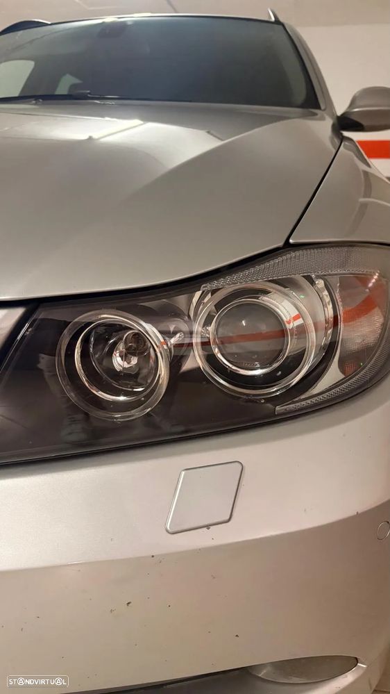 BMW 320 dA Touring - 6