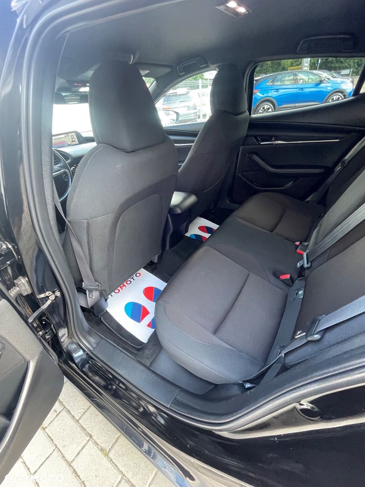 Mazda 3 SKYACTIV-X 2.0 M-Hybrid DRIVE SELECTION - 38
