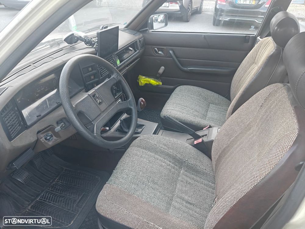 Peugeot 505 Break 2.5 GRD - 7