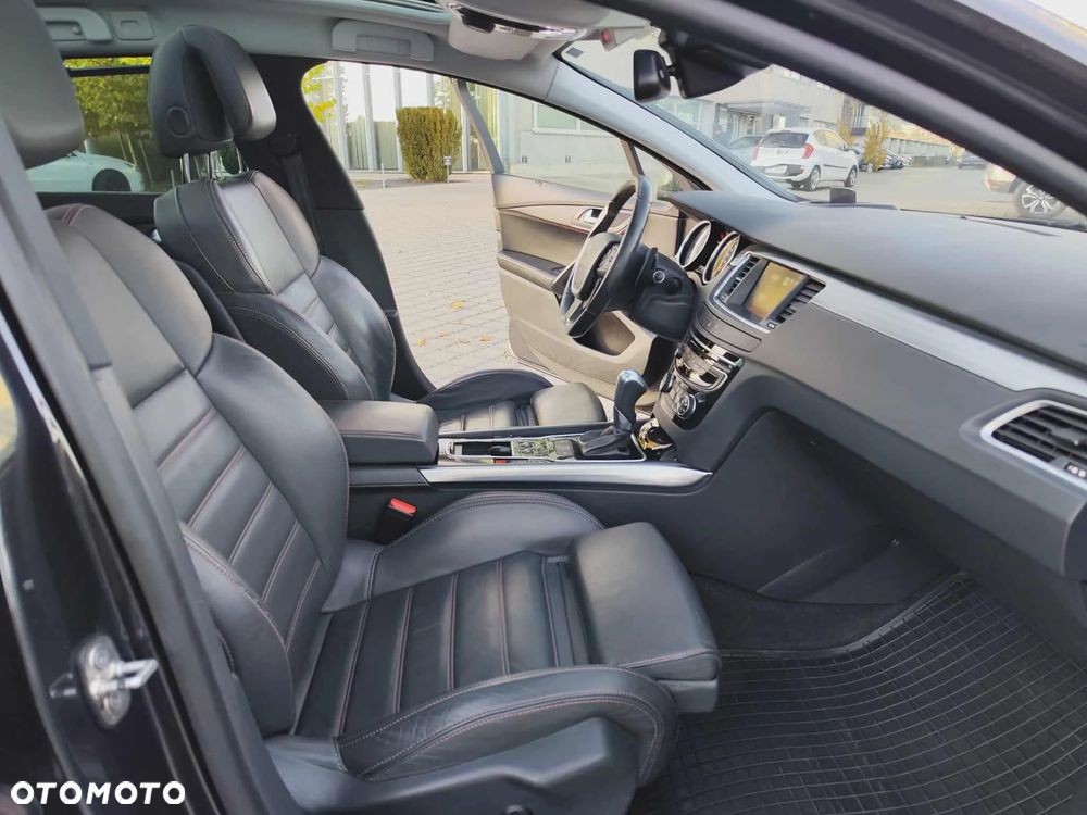Peugeot 508 SW BlueHDi 180 EAT6 Stop&Start GT - 23