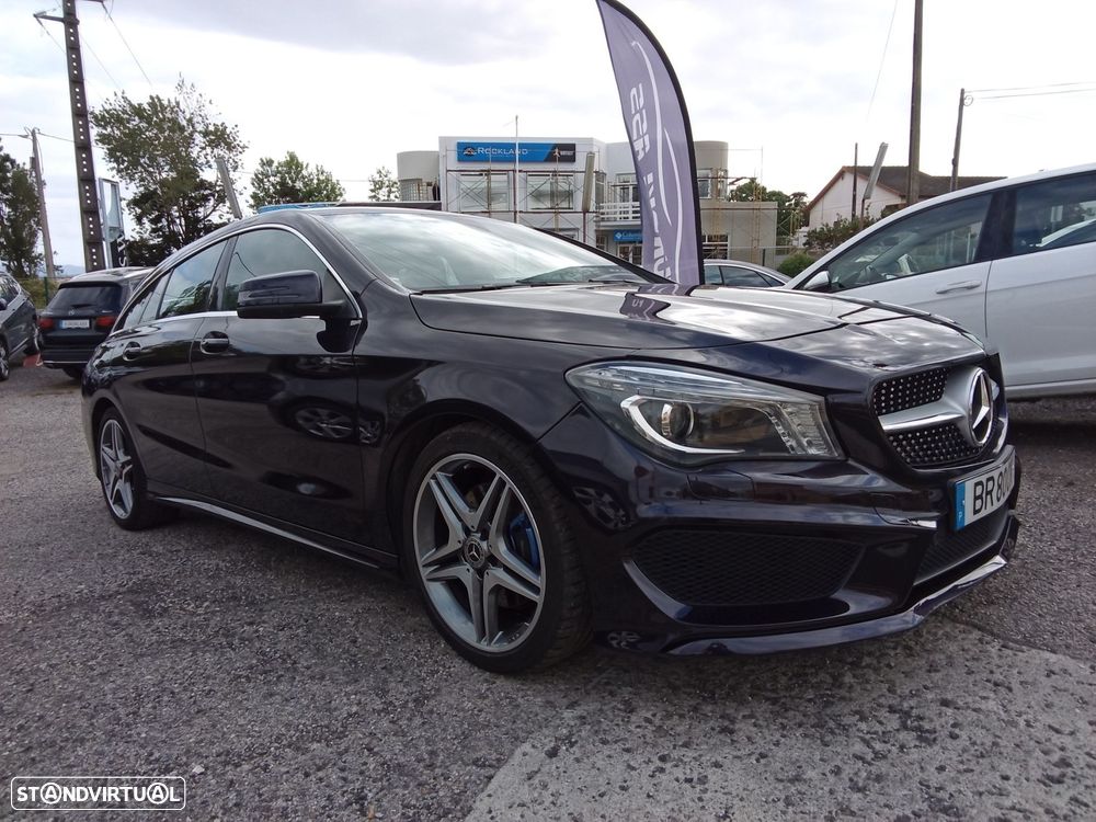 Mercedes-Benz CLA 220 Shooting Brake (CDI) d 4Matic 7G-DCT AMG Line - 1