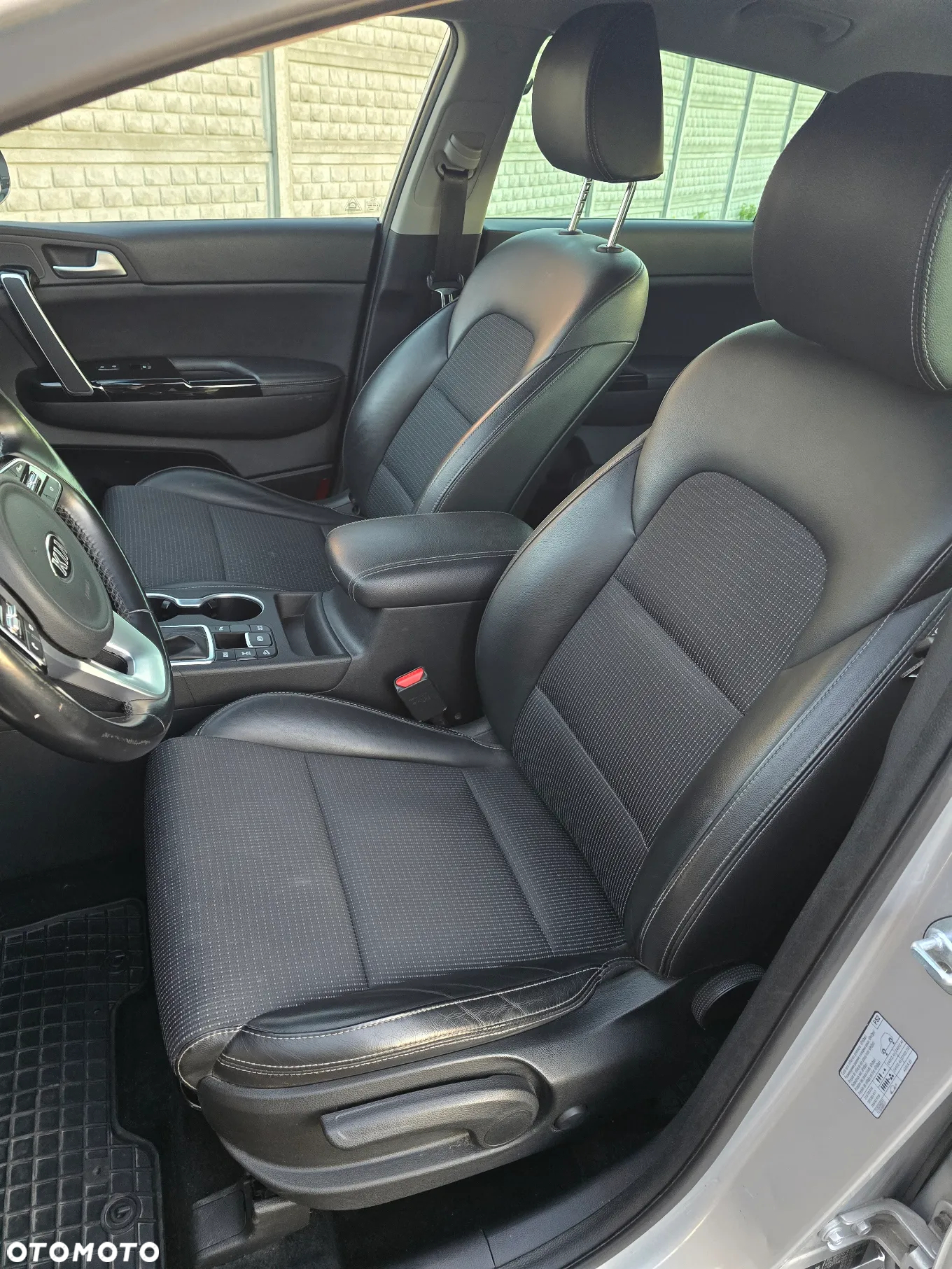 Kia Sportage 1.6 CRDI AWD DCT PLATINUM - 6