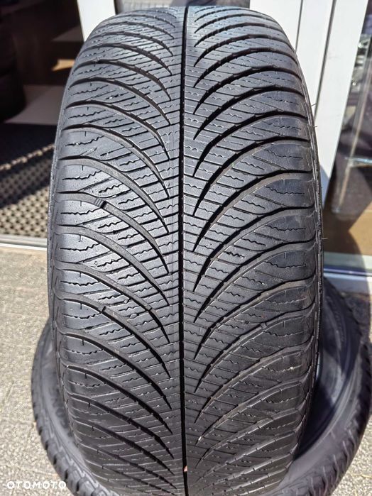 215/55R17 94V Goodyear Vector 4 Seasons para całoroczne 2021 MN - 2