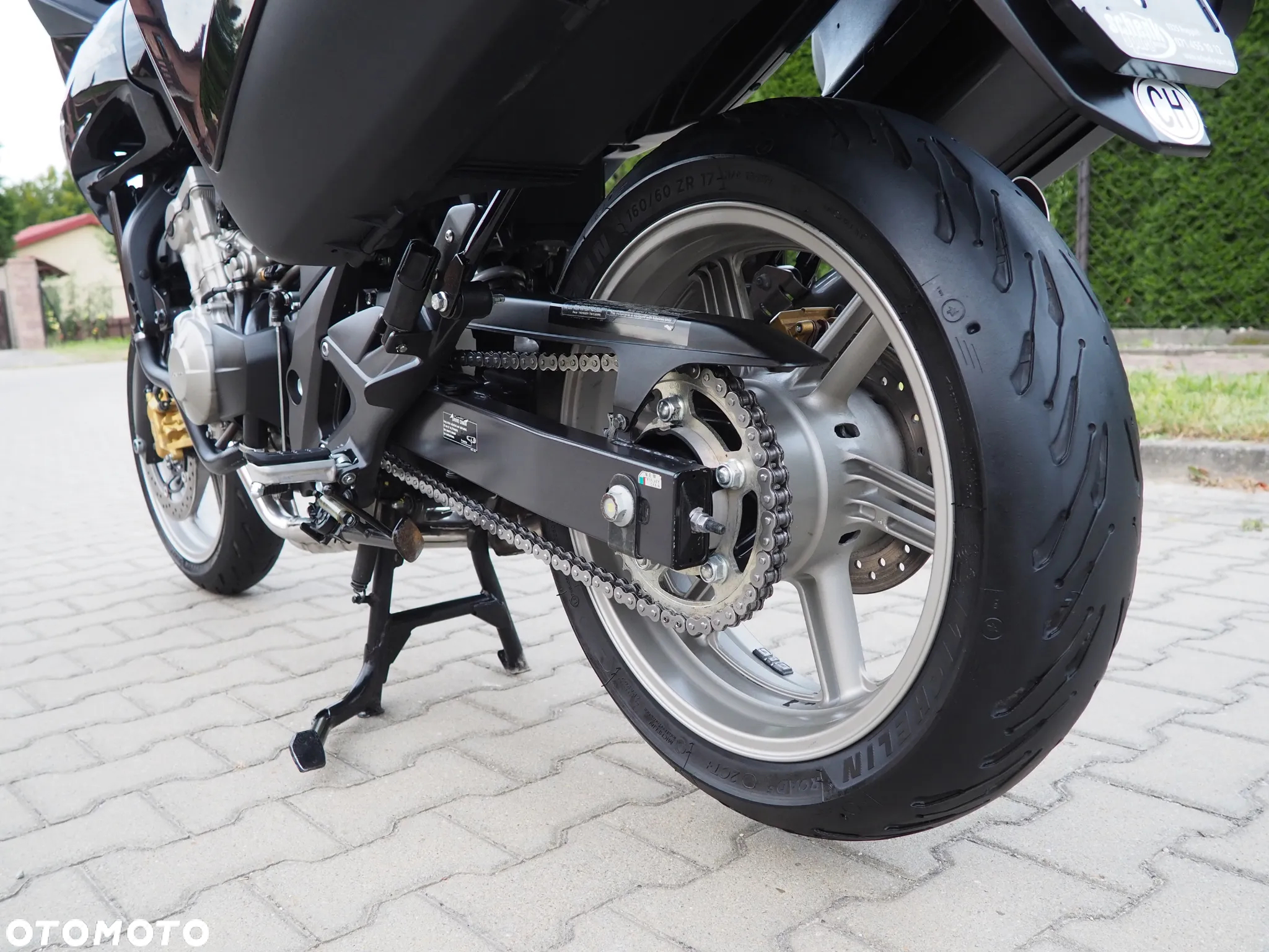 Honda CBF - 22