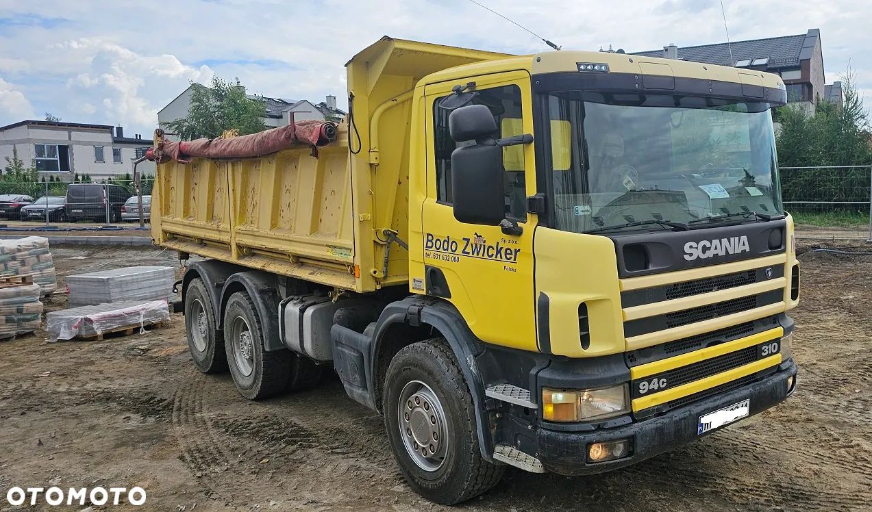 Scania 94C 6X4 - 1