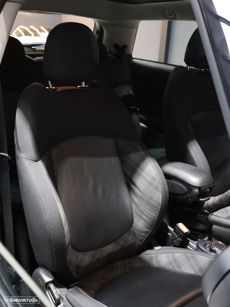 MINI 3 Portas One - 8