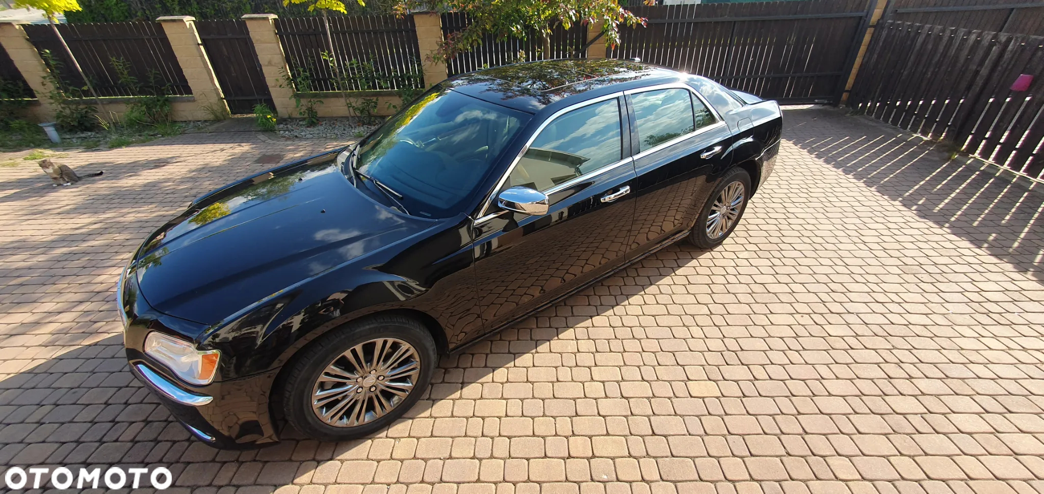 Chrysler 300C - 13