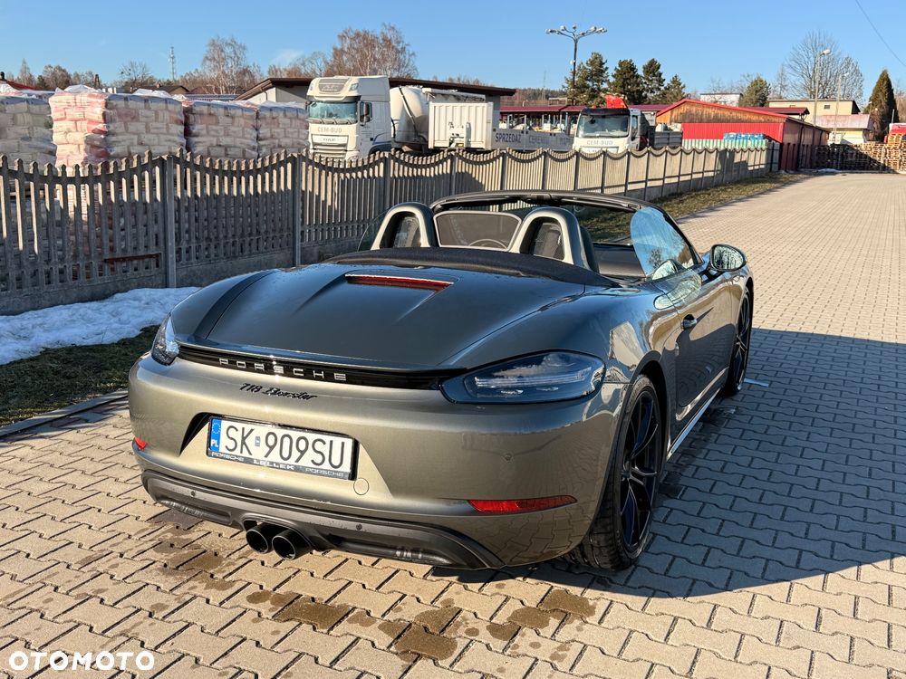 Porsche 718 Boxster PDK - 2