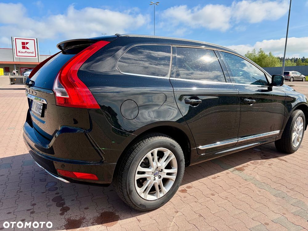Volvo XC 60 T5 Geartronic Momentum - 4