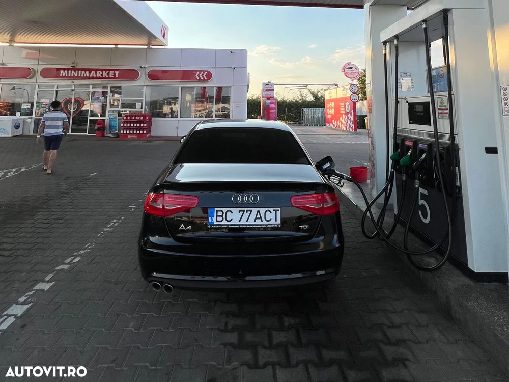 Audi A4 2.0 TDI Multitronic - 13