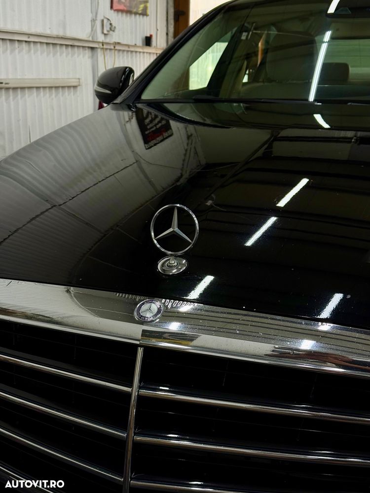 Mercedes-Benz C - 9