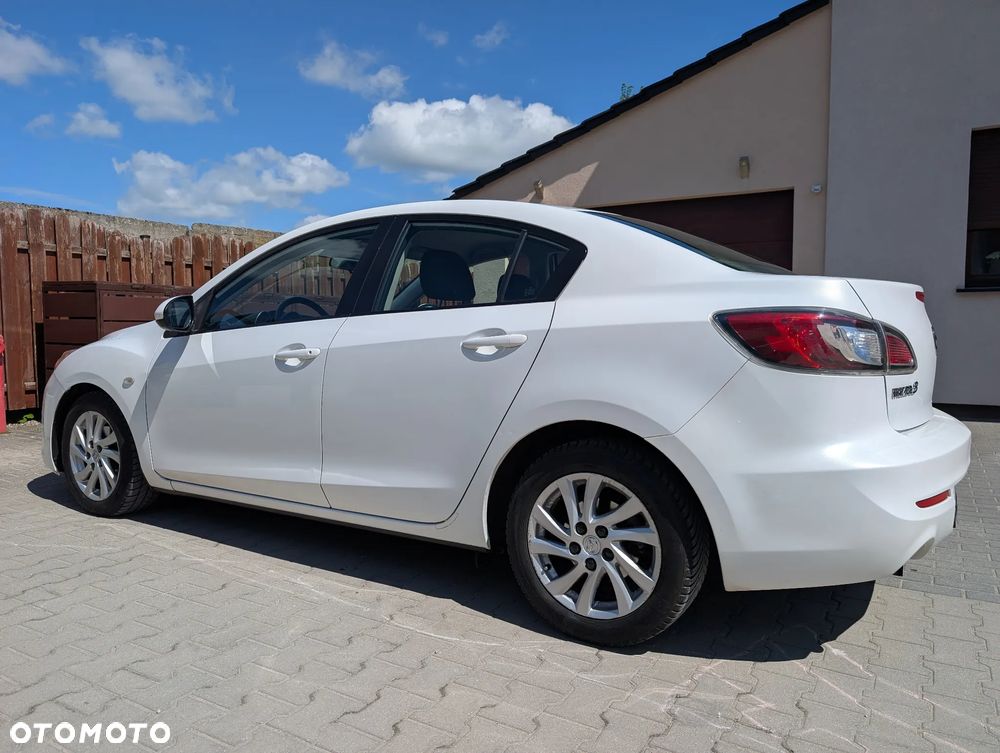 Mazda 3 - 9
