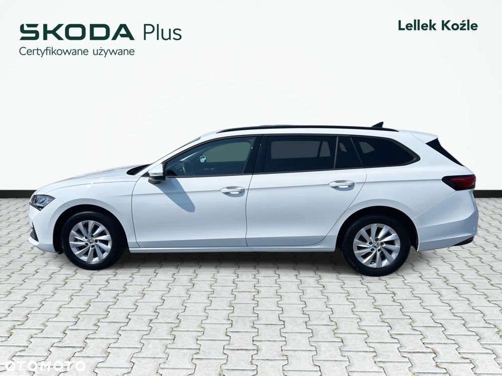 Skoda Superb 2.0 TDI SCR Essence DSG - 9