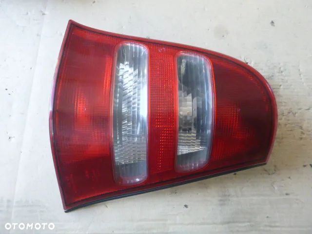 LAMPA LEWY TYŁ PRAWY TYŁ KOMPLET MERCEDES A KLASA W168 - 16