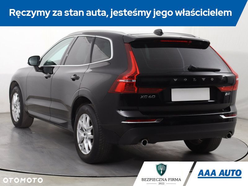 Volvo XC 60 - 6