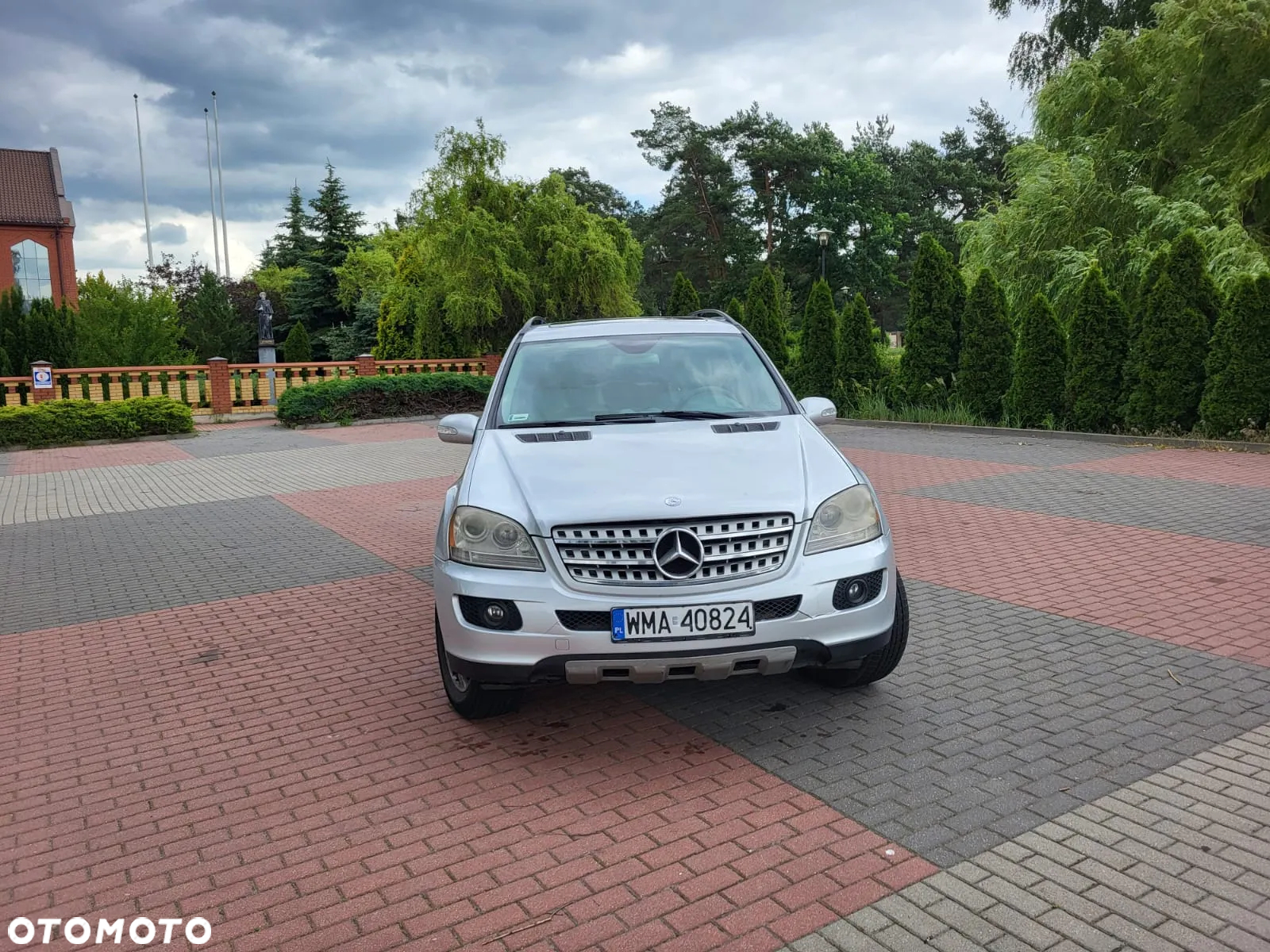 Mercedes-Benz ML 350 4-Matic - 5