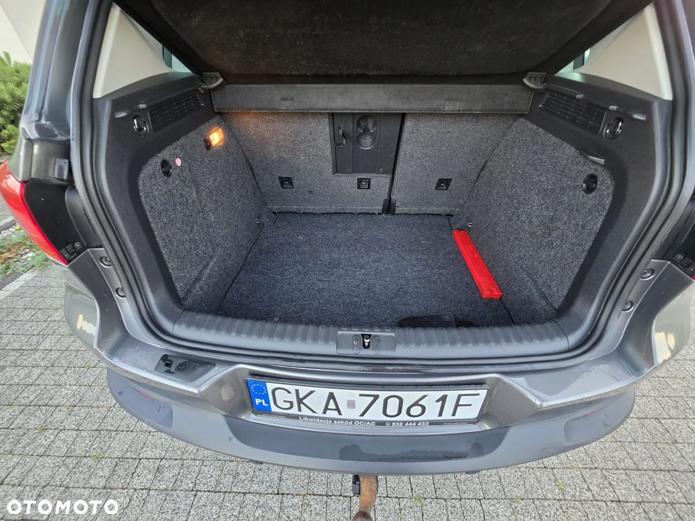 Volkswagen Tiguan 2.0 TDI DPF 4Motion BlueMotion Technology DSG Lounge Sport & Style - 17