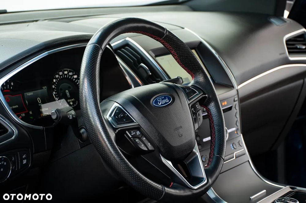 Ford Edge 2.0 EcoBlue Bi-Turbo 4x4 ST-LINE - 19