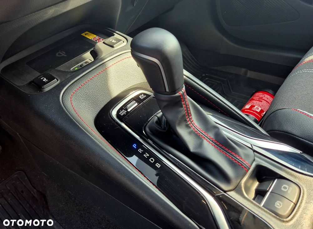 Toyota Corolla 1.8 Hybrid GR Sport - 18